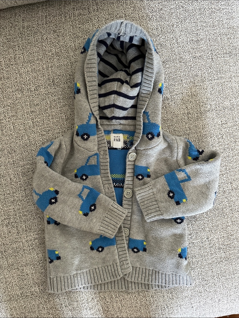 Gap hooded trucks sweater with buttons